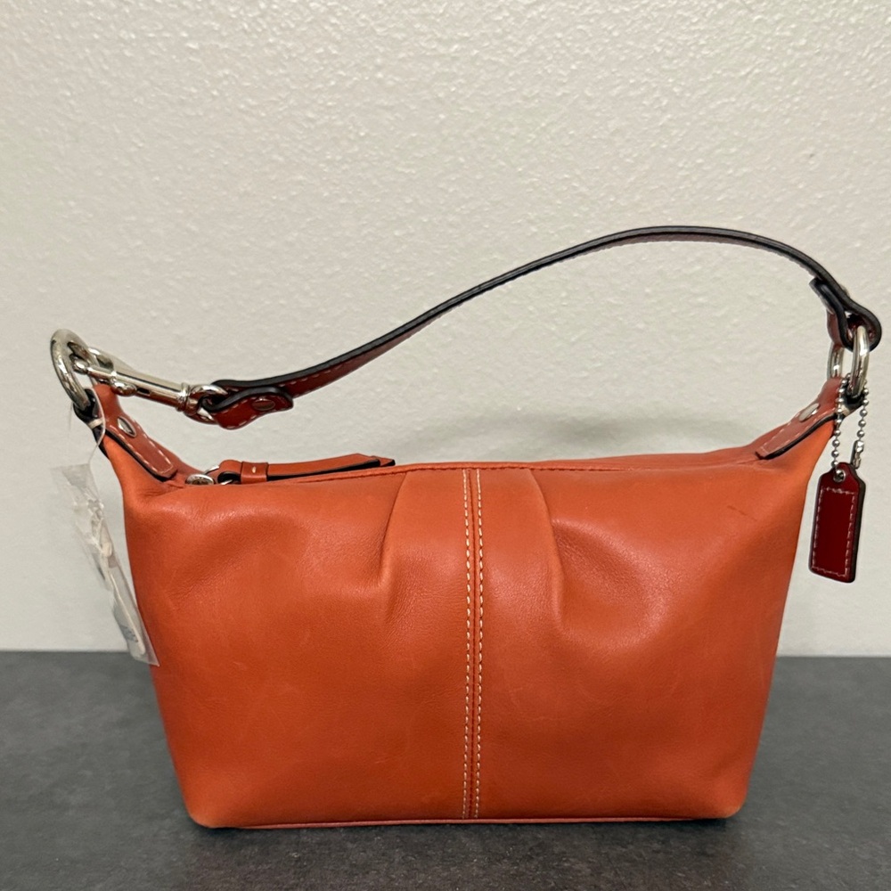 Y2K Burnt orange Coach mini shoulder bag!